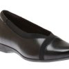 Women Clarks | Un Darcey Ease Black Leather Flat