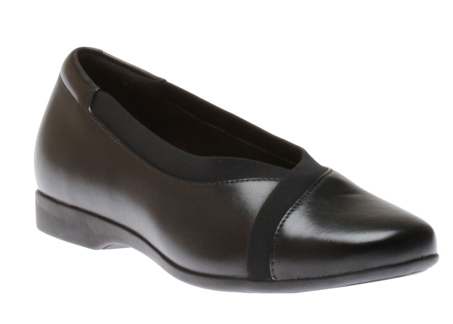 Women Clarks | Un Darcey Ease Black Leather Flat