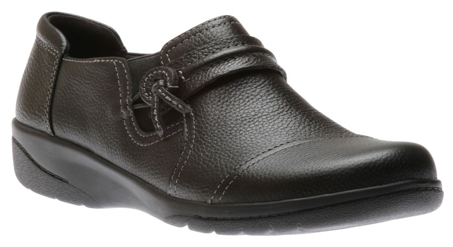 Women Clarks | Cheyn Madi Black Leather Slip-On