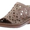 Women Naot | Amadora Stone Leather Wide Width Sandal