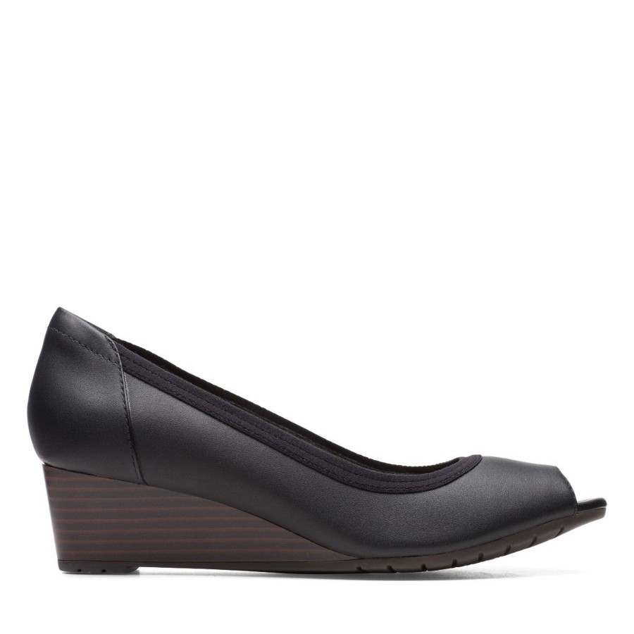 Women Clarks | Mallory Charm Black Leather Pump